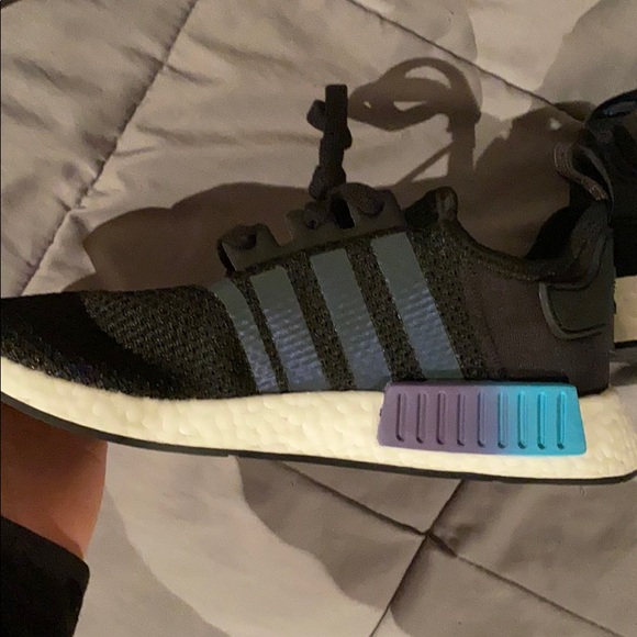 ADIDAS NMD_R1 - Picture 6 of 7